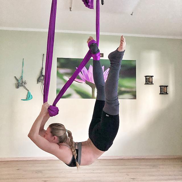 Aerial Yoga – Vielseitige Entwicklung der Muskulatur